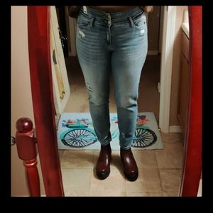 💙Judy Blue💙 High Waisted Relaxed Fit Jeans!